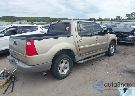 2001 Ford Explorer Sport Trac z USA, uszkodzony, nr VIN 1FMZU67E81UC04390